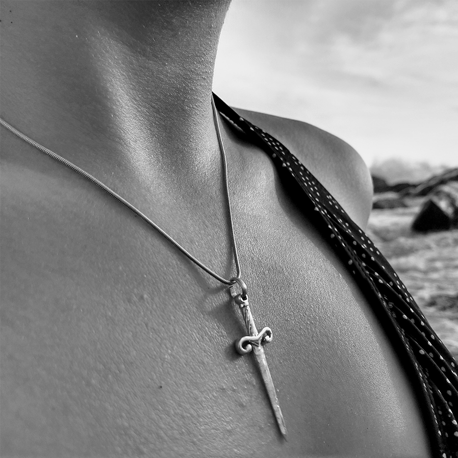 Dije Athame / Daga - Hekau Jewelry