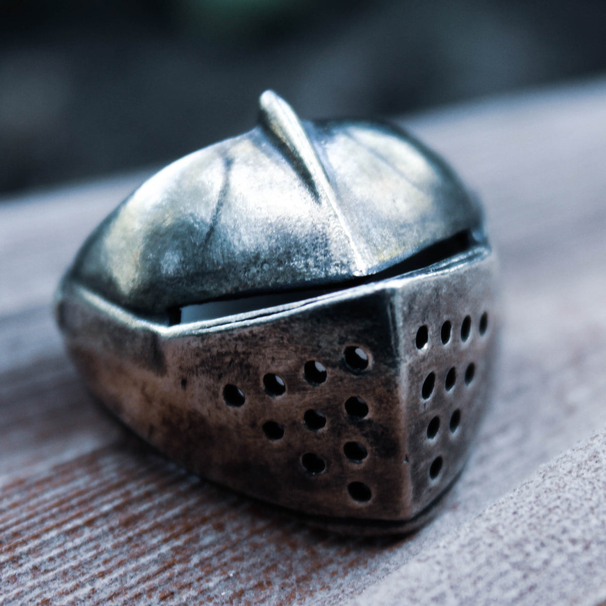 Anillo Casco Medieval - Hekau Jewelry