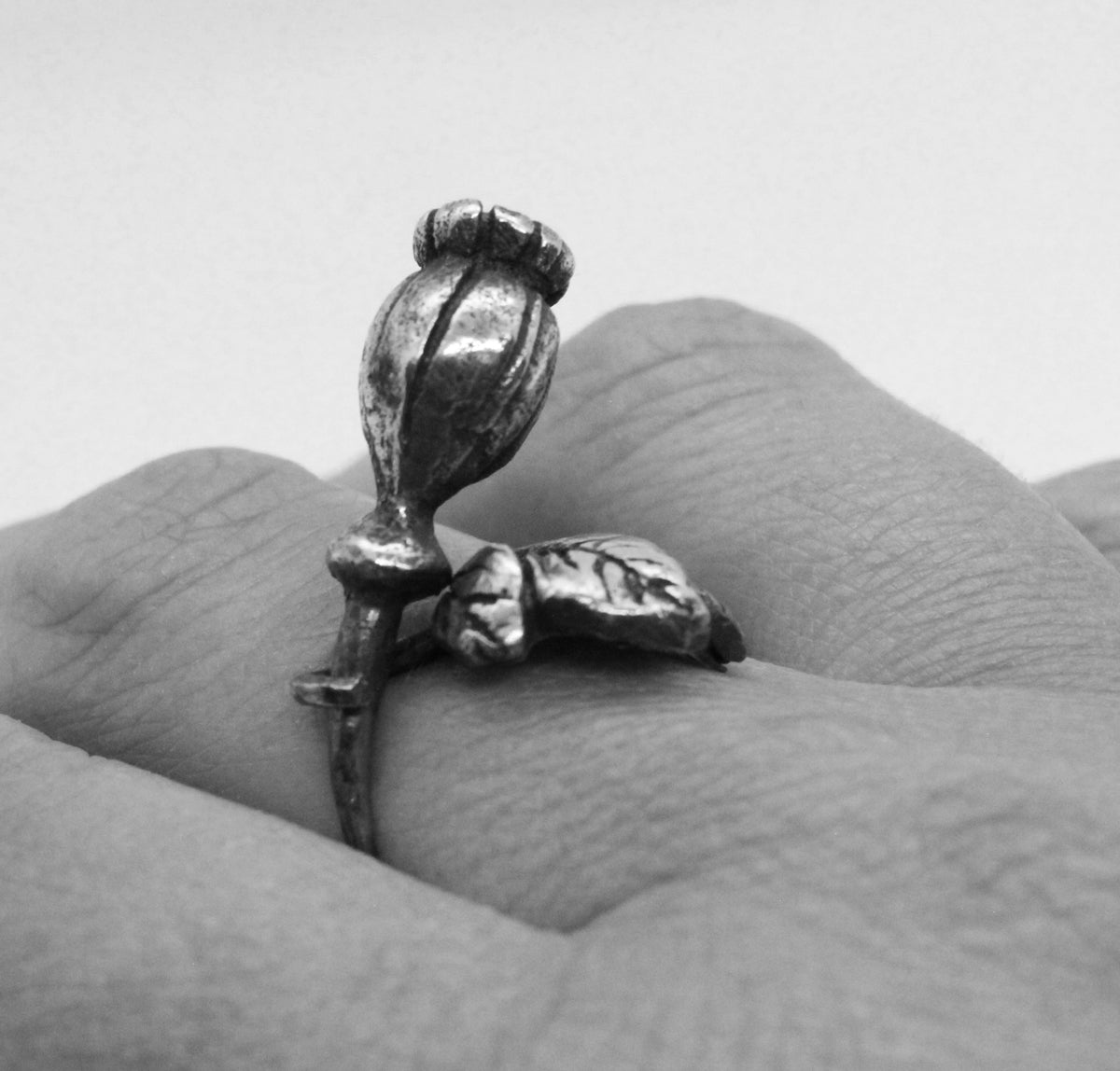 Anillo Amapola - Hekau Jewelry