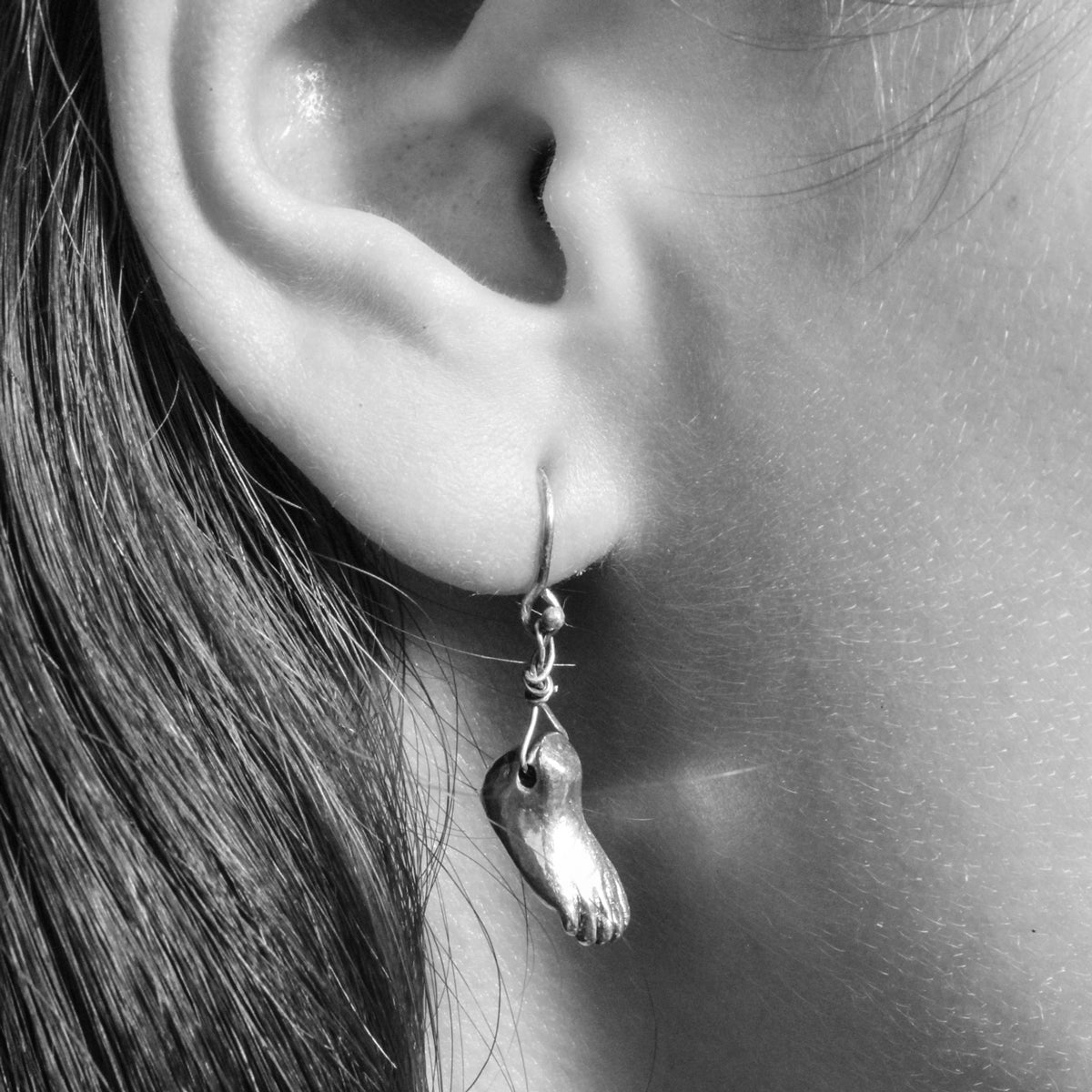 Aretes Pie - Hekau Jewelry