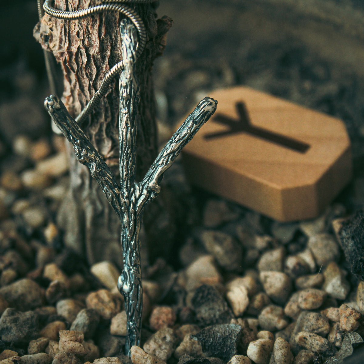 Algiz Runa - Hekau Jewelry