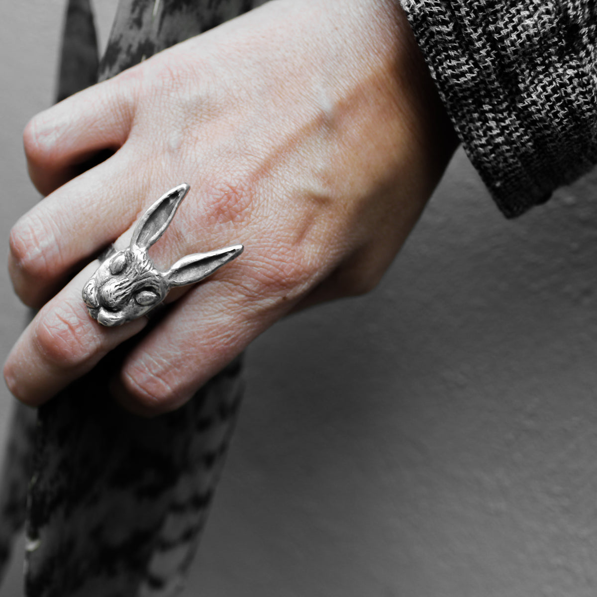 Anillo Cabeza de Conejo - Hekau Jewelry