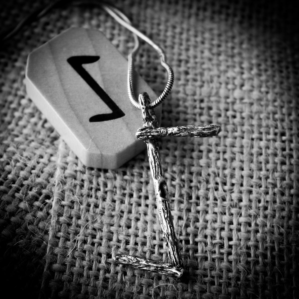 Eihwaz Runa - Hekau Jewelry