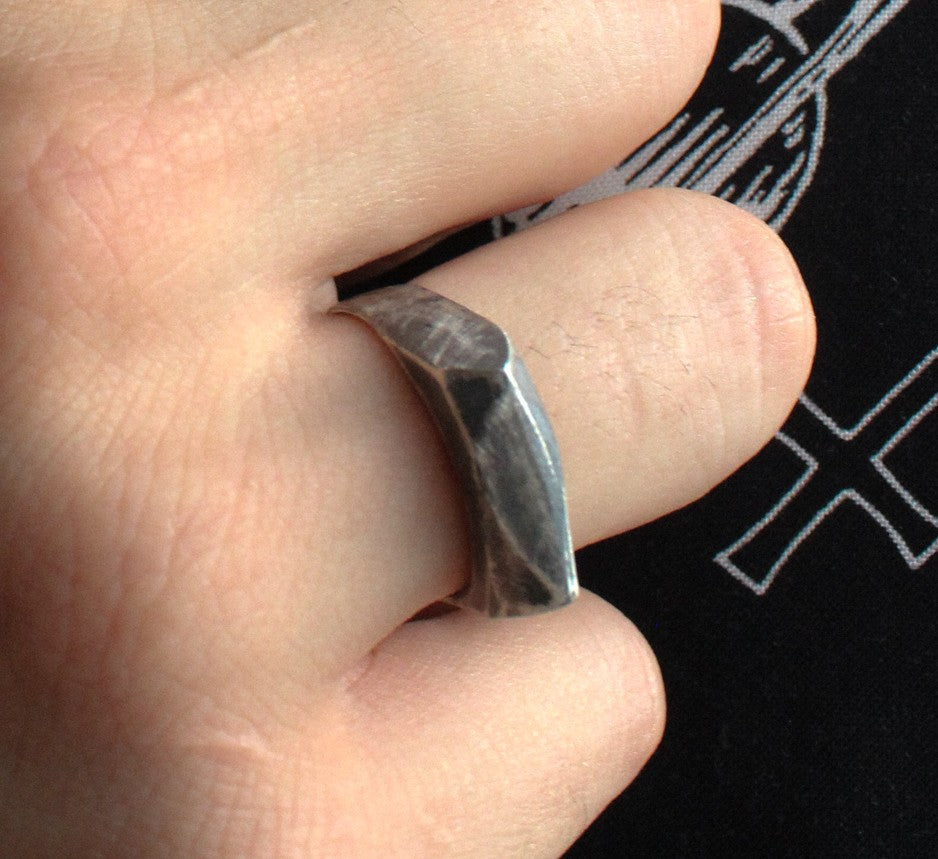 Facetado II - Hekau Jewelry