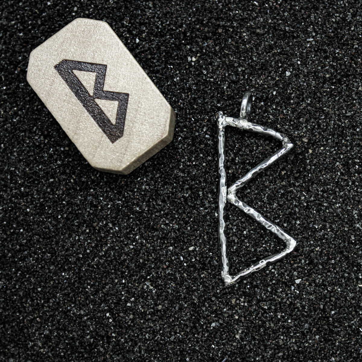 Berkano Runa - Hekau Jewelry