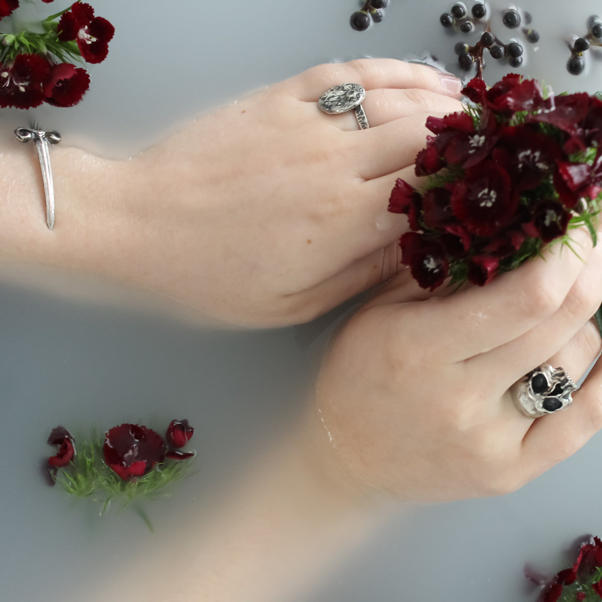 Anillo Luna cráter - Hekau Jewelry