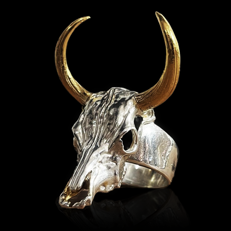 Anillo Cráneo de Toro